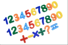 磁性数字符号,26pcs
 2套(0-9)
1套数学运算符号   (+-×÷=?)