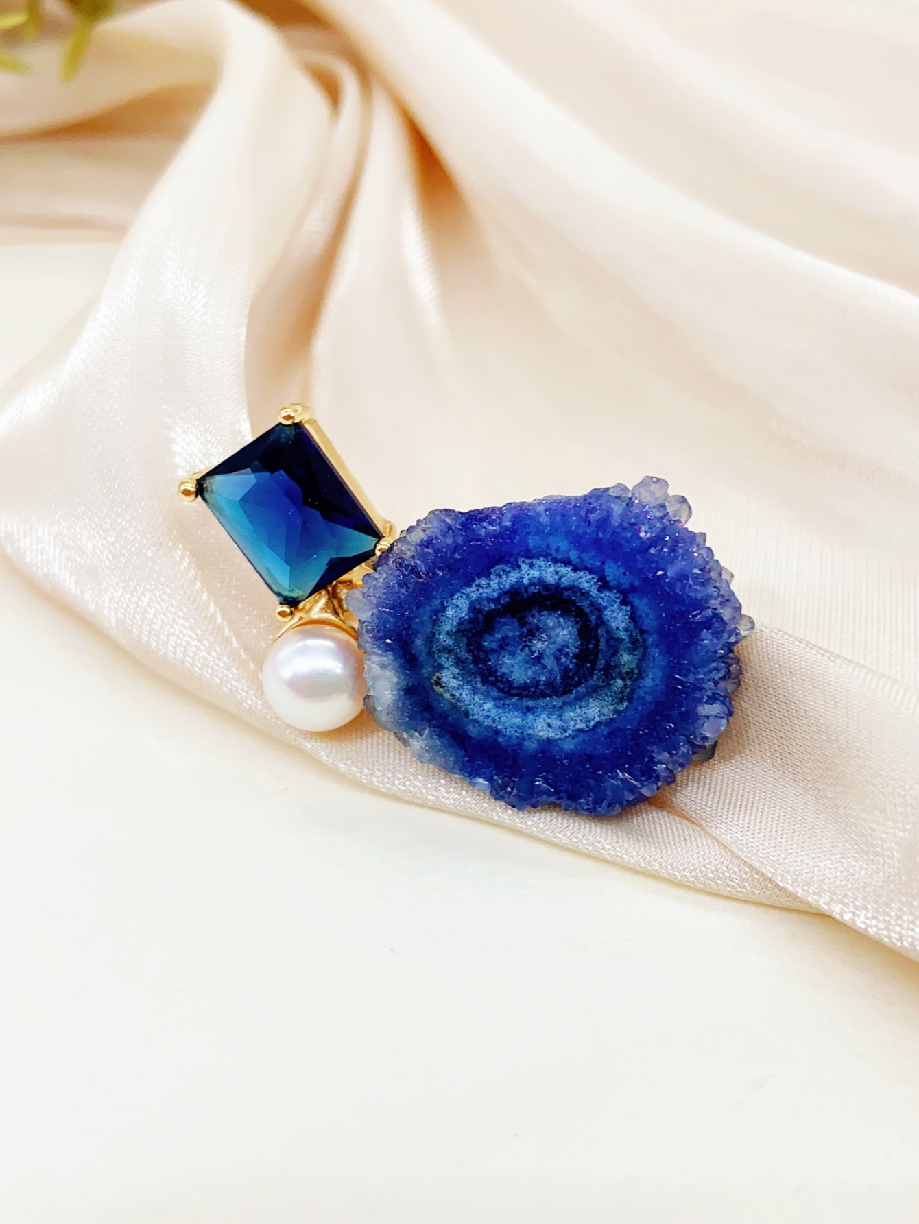 e6b02eeb-78bf-4611-87be-87b9f4f60264_副本